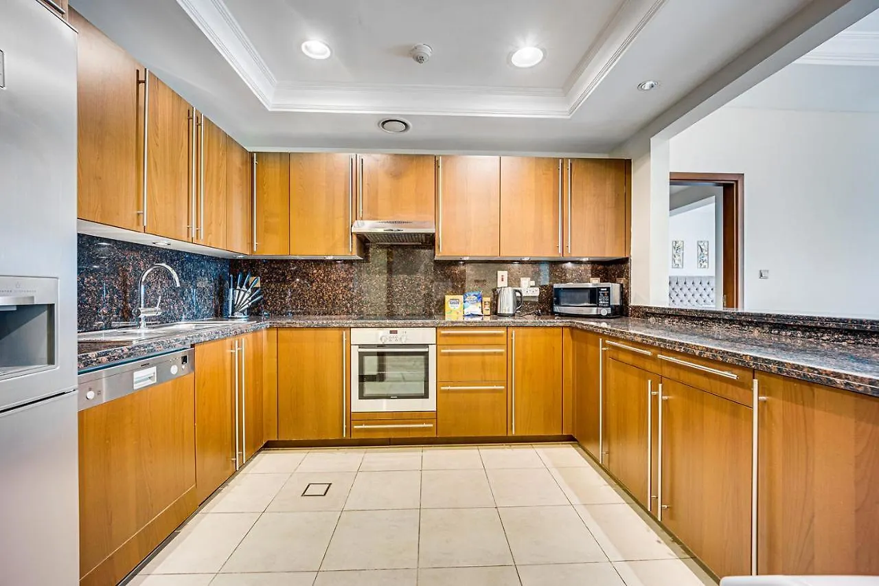 Apartment South & North Residence Palm Jumeirah Dubai
