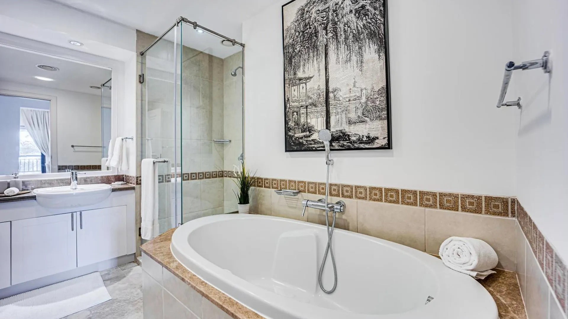 South & North Residence Palm Jumeirah Dubai