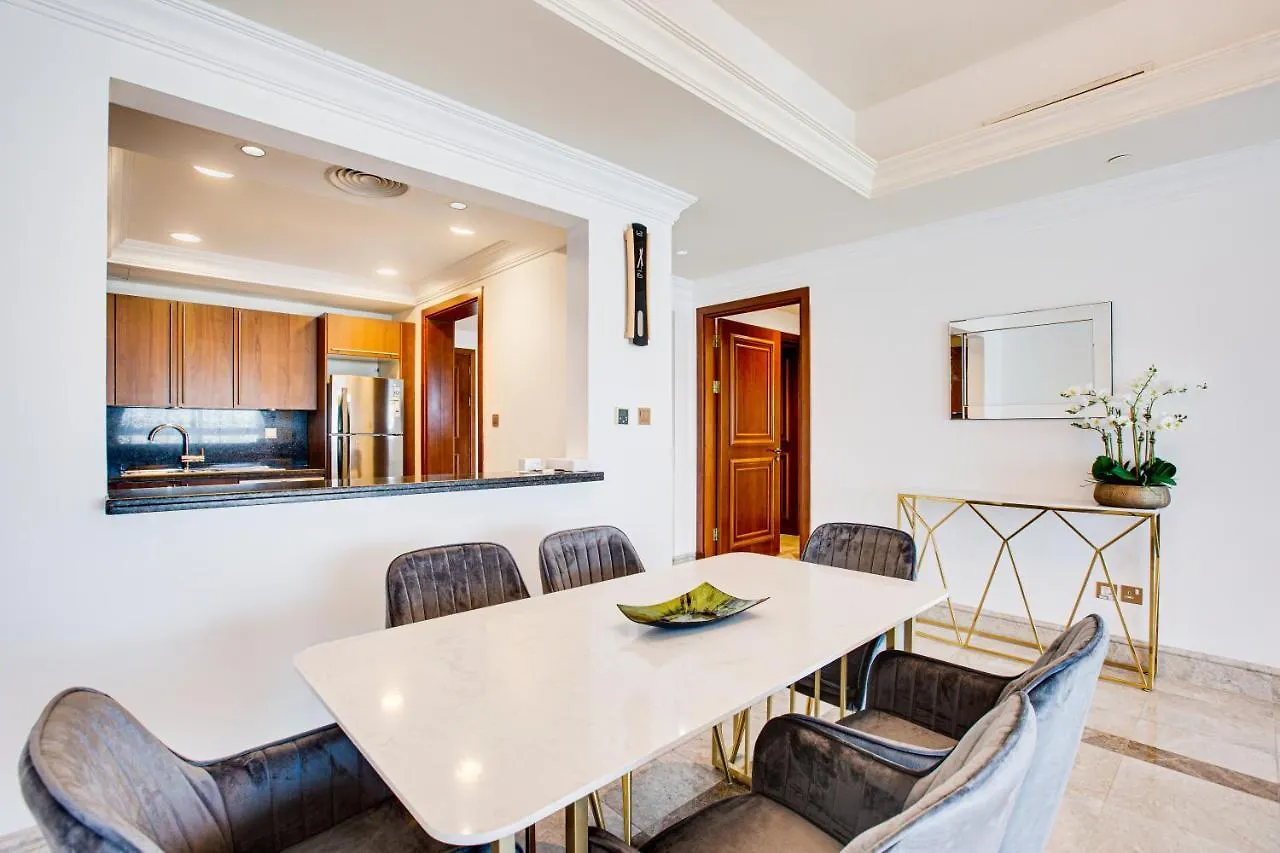 Apartment South & North Residence Palm Jumeirah Dubai