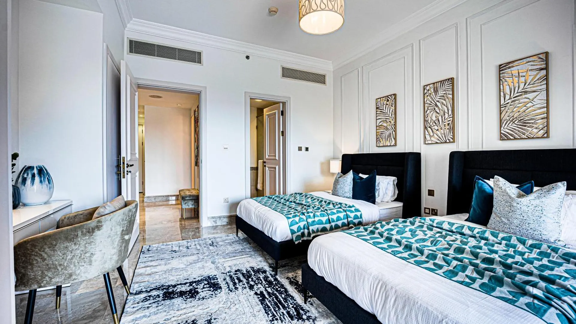 Apartment South & North Residence Palm Jumeirah Dubai