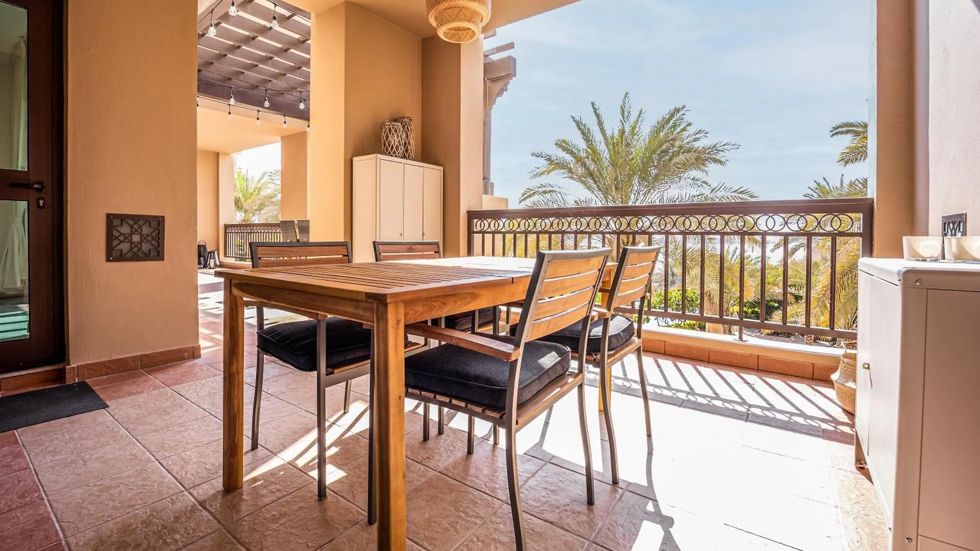 South & North Residence Palm Jumeirah Dubai United Arab Emirates